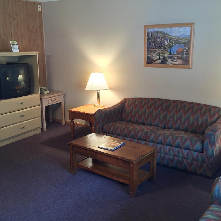 Macthrift Motor Inn Вирджиния Бийч Екстериор снимка